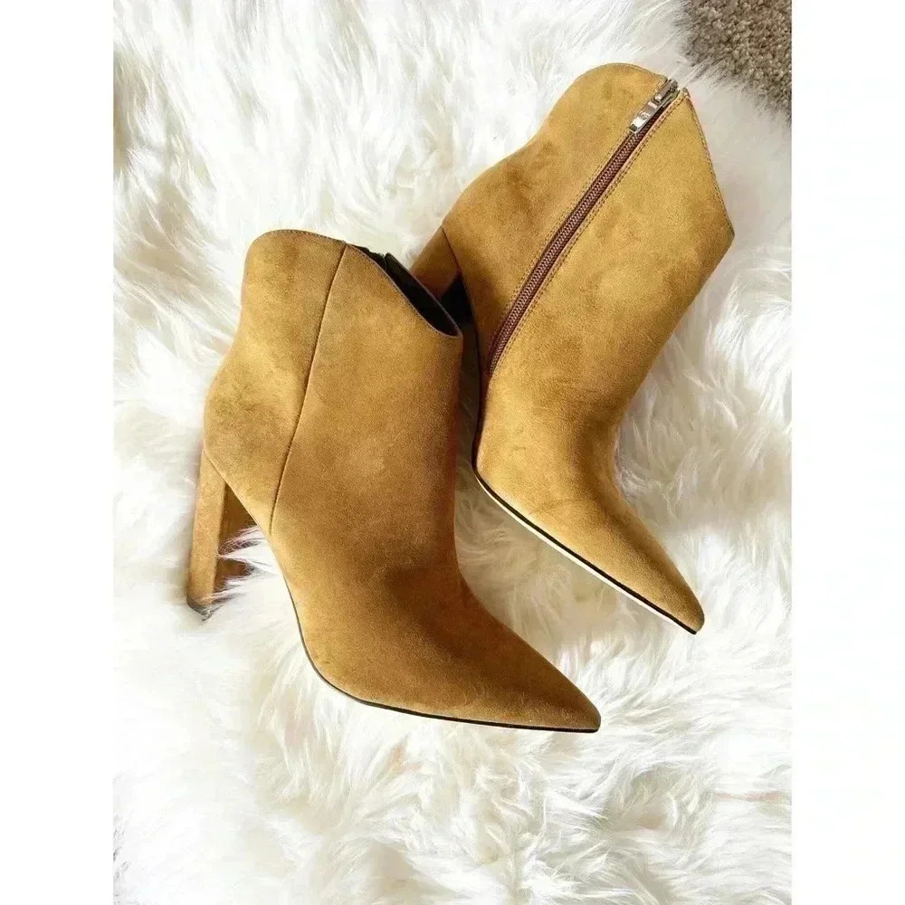 Marc Fisher Lezari Bootie - Picture 2 of 7